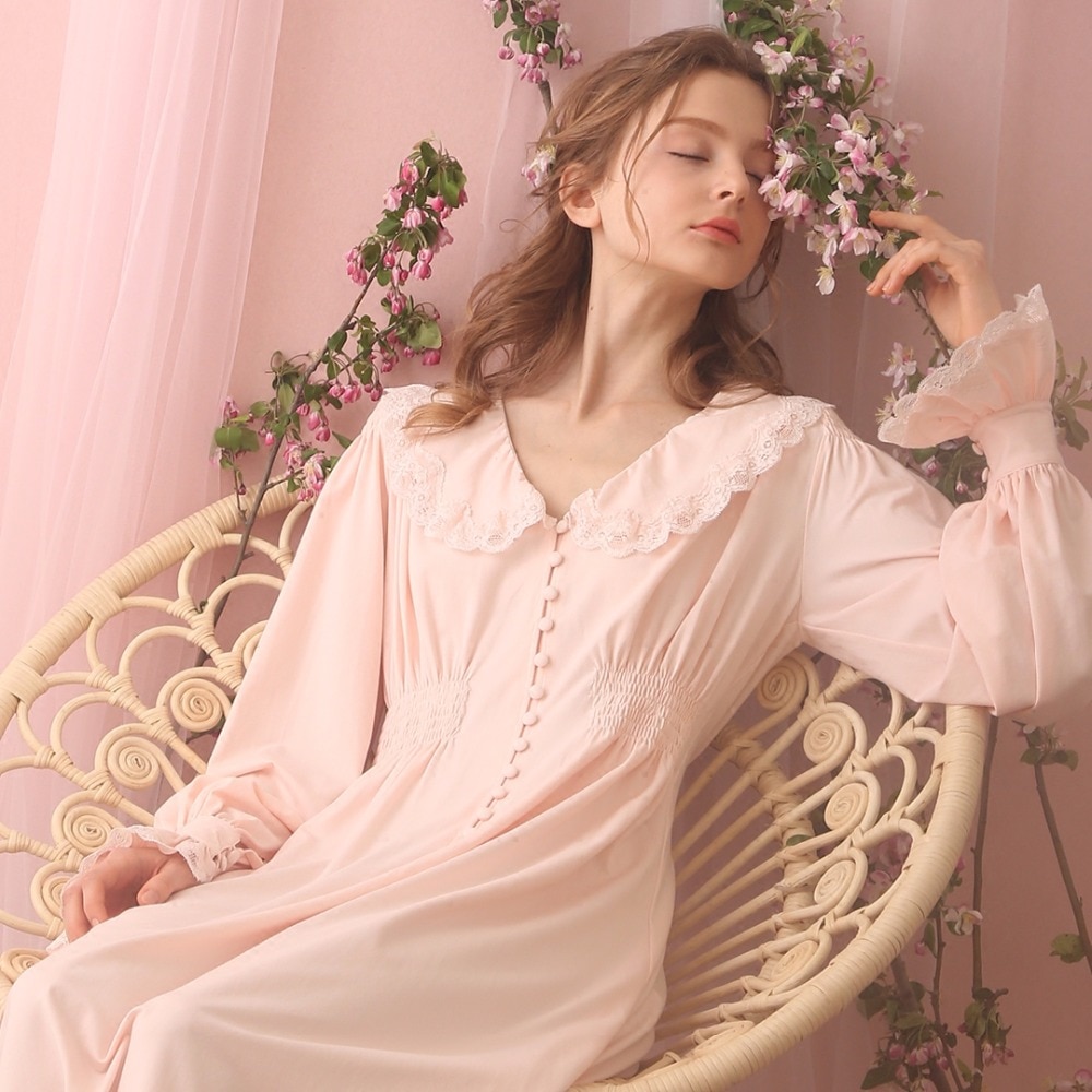 Women Sleepwear Gown Lace Nightgown Gorgeous Elegant Sleepwear Princess Dress For Women